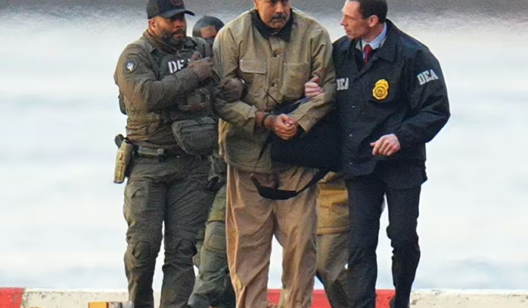 New York’ta mahkemeye çıkarılan Maduro’ya göstericiler destek oldu! Suçlamaları reddeden Venezuela lideri…