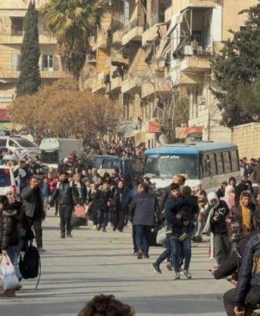 kurds-evacuating-aleppo-800-1024x551