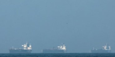 806x378-iran-says-it-attacked-american-oil-tanker-in-persian-gulf-1772708724937