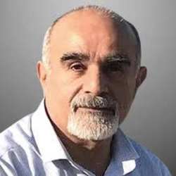Mehmet AKKAYA yazar fotoğrafı