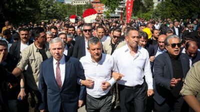 CHP’de 38. Kurultay’ın mahkemenin mutlak-butlan kararı ile iptali üzerine eski