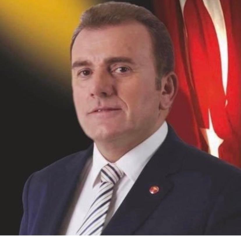 Vecdet ÖZ yazar fotoğrafı
