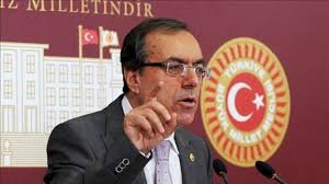 CHP milletvekili Atilla Kart, partiden ihraç edildiğini duyurdu! Önceki Genel