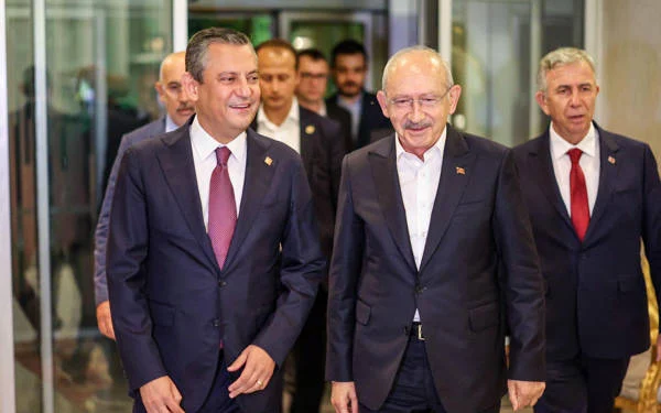 Kılıçdaroğlu, kurultay süreci için tarih verdi. Kılıçdaroğlu kenetlenme vurgusuyla grup