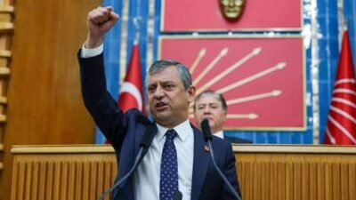 Eski Genel Başkan Özgür Özel’in CHP’ye veda konuşması, 2 milyon