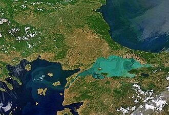 Marmara Denizi’nde Adalar ve Yalova açıkları merkezli art arda sarsıntılar