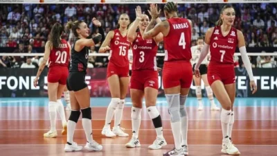 Filenin Sultanları, Avrupa Şampiyonası’nda Macaristan’ı 3-0 mağlup ederek 3’te 3