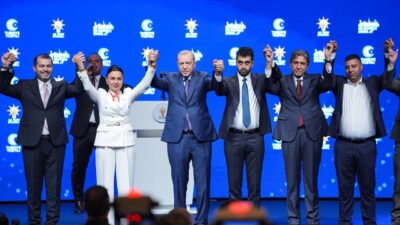 İstanbul'da AKP’li belediye sayısı 21'e yükseldi, CHP’li belediye sayısı 18’e