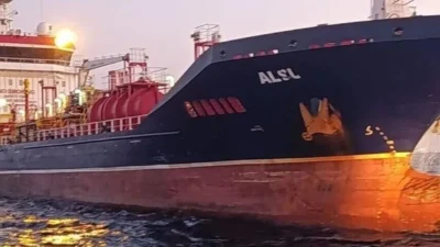 Silivri açıklarında ALSU ile TUĞBERK İMAMOĞLU isimli iki Türk bayraklı