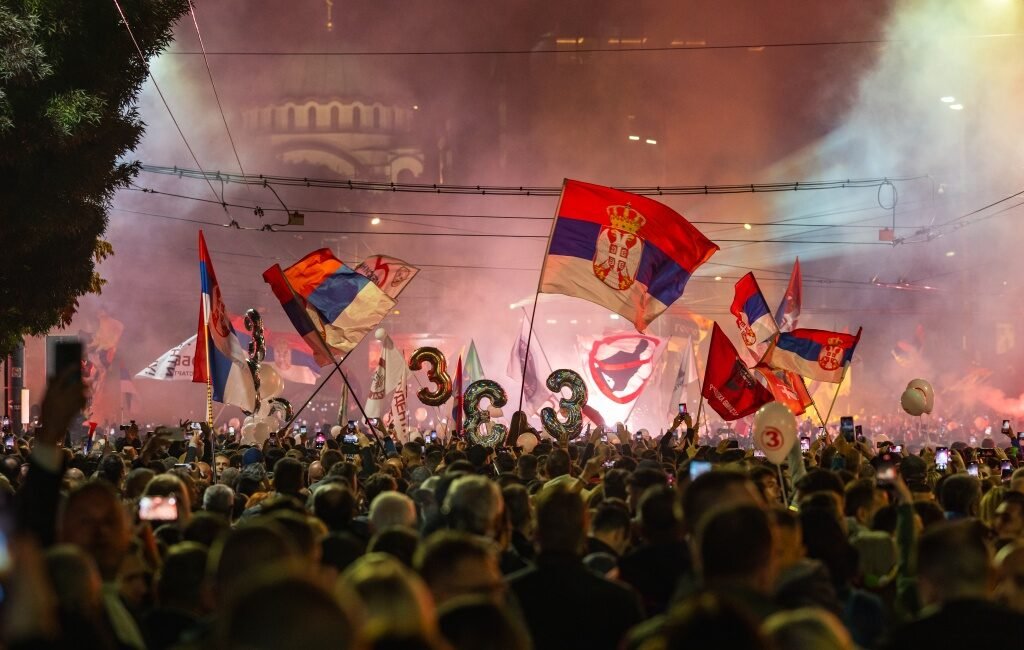 Sırbistan'da zafer kazanan öğrenci önderliğindeki hareket, eski cumhurbaşkanı Aleksandar Vučić'in