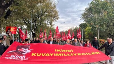 Kendilerini “İkinci Kuvayımilliyeciler” olarak tanımlayan bir grup aydın, akademisyen, sanatçı